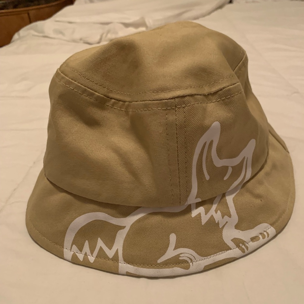 NWOT Akoo Bucket